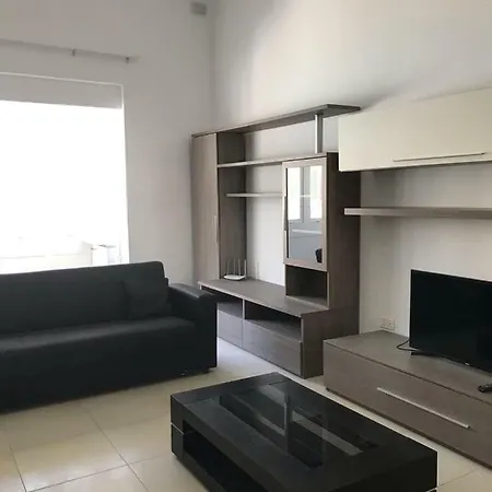 דירה Don Mikiel Rua 2 *