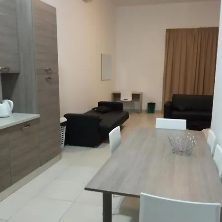 Don Mikiel Rua 2 סליאמה